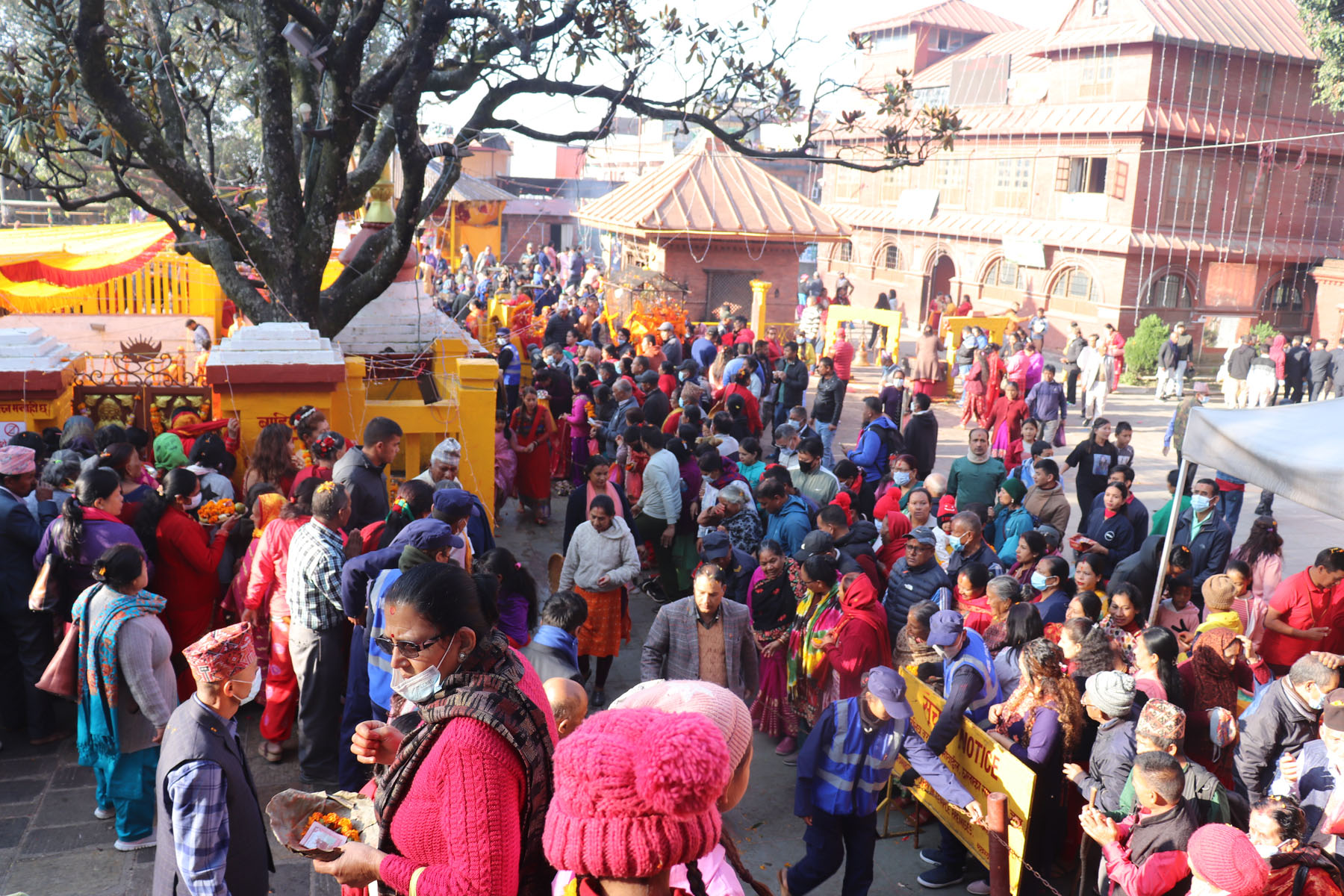 हरिबोधनी एकादशी : काठमाडौँसहित देशभरका नारायण मन्दिरमा भक्तजनको घुइँचो