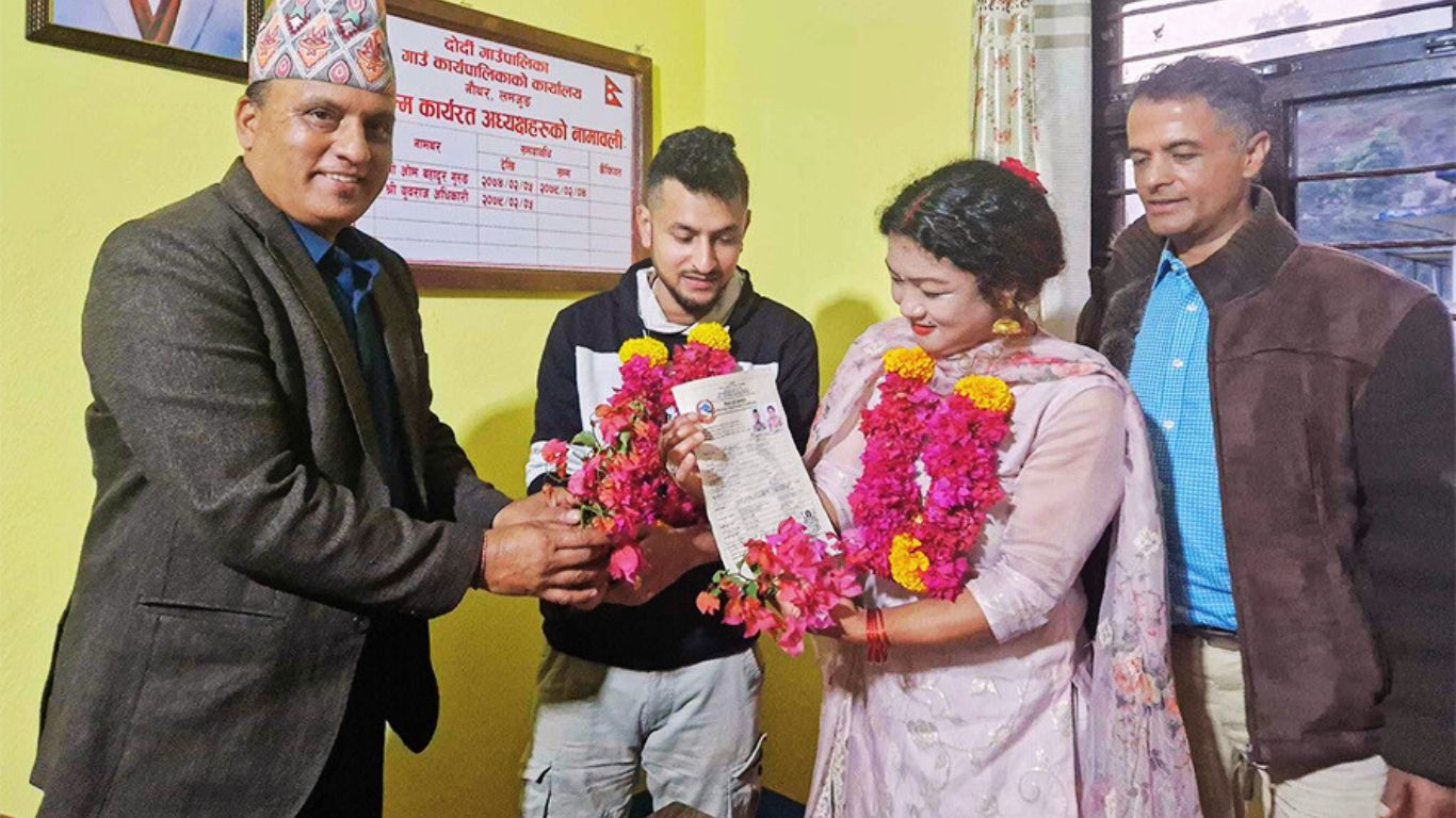नेपालमै पहिलो समलिंगी विवाह दर्ता