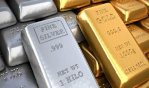 सोमबार सुनको मूल्य स्थिर, चाँदीको सामान्य बढ्यो