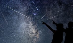 आज नेपालबाट पनि हेर्न सकिने छ उल्का वर्षा ,  कतिबेला हेर्ने ?