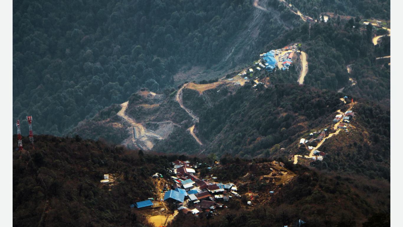 पाथीभरामा केबलकार निर्माण सुरु गर्न स्थानीयको माग