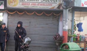 बजारस्थित सुन पसलमा चोरी