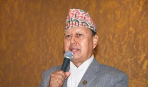 डडेलधुरा अस्पताल चाँडै तीन सय शय्याको हुन्छ : मन्त्री बस्नेत