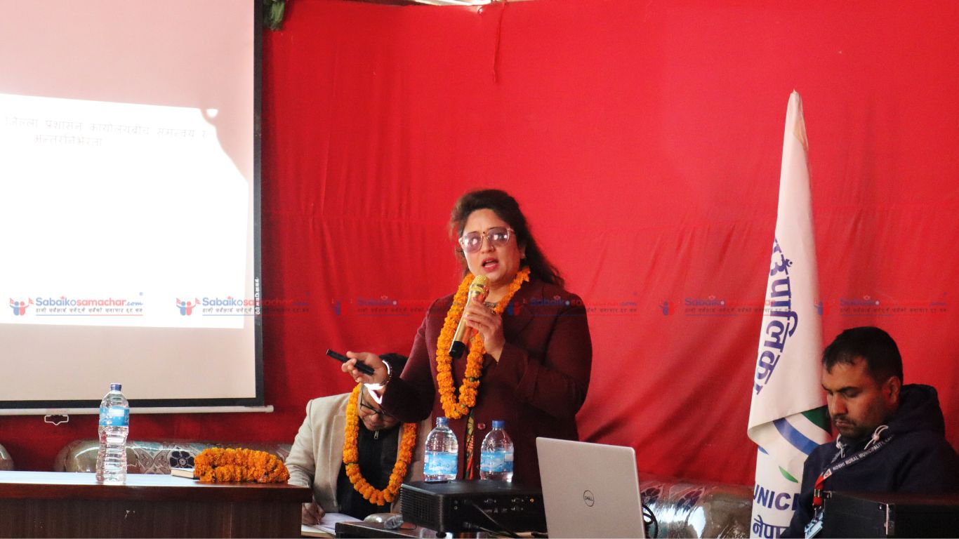 काभ्रेका सिडियो सँग रोशीका जनप्रतिनिधि र कर्मचारीको सवाल जवाफ