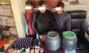 बुबा-छोरा लागूऔषधसहित पक्राउ
