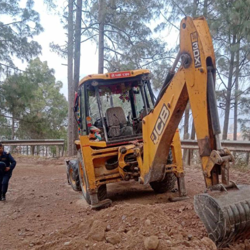 कैलालीमा राजमार्गमा विस्फोट : चार जना घाइते