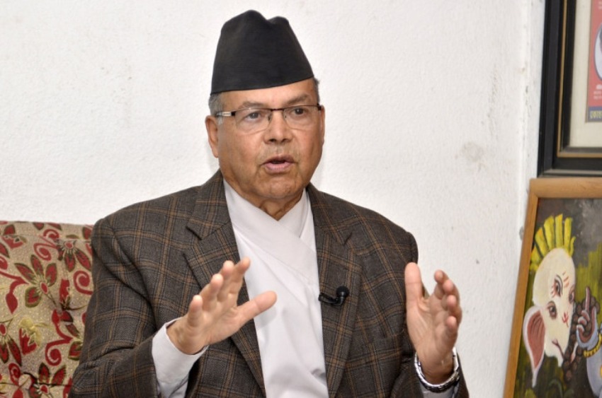 जनताको अवस्था परिवर्तन गरौं: झलनाथ खनाल