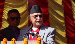गुरु बिनाको ज्ञान कसरी प्राप्त हुन्छ ? : पुर्व प्रधानमन्त्री ओलि ,भिडियो सहित