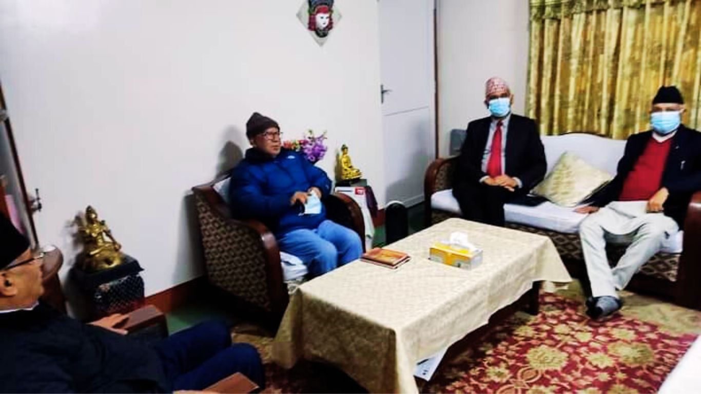 नेपाल निवास पुगे ओली