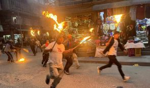 काभ्रेमा राप्रपाले निकाल्यो राके जुलुस, प्रधानमन्त्री र गृहमन्त्रीको राजिनामा माग