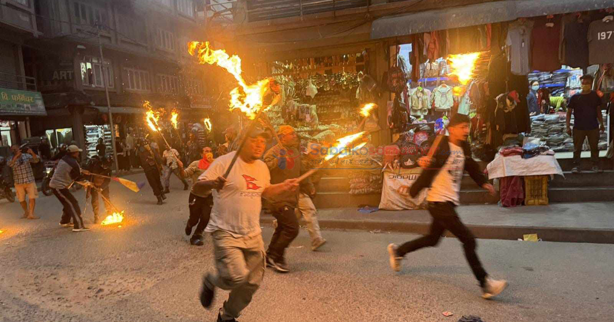 काभ्रेमा राप्रपाले निकाल्यो राके जुलुस, प्रधानमन्त्री र गृहमन्त्रीको राजिनामा माग