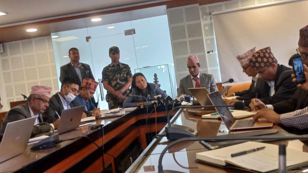 शिक्षा मन्त्रालयले एसईई दिएका विद्यार्थीलाई करियर काउन्सिलिङ गर्ने