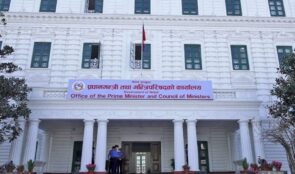 दुई घण्टा पछि सर्‍यो बजेट भाषण