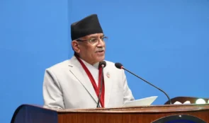 सरकार र राजावादीविरुद्ध एकैसाथ जुध्नुपर्ने स्थिति आयो :- प्रचण्ड