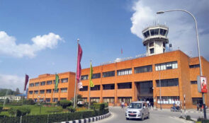 धावनमार्गमा ‘खाल्डो’ परेपछि त्रिभुवन विमानस्थल पौने घण्टालाई बन्द
