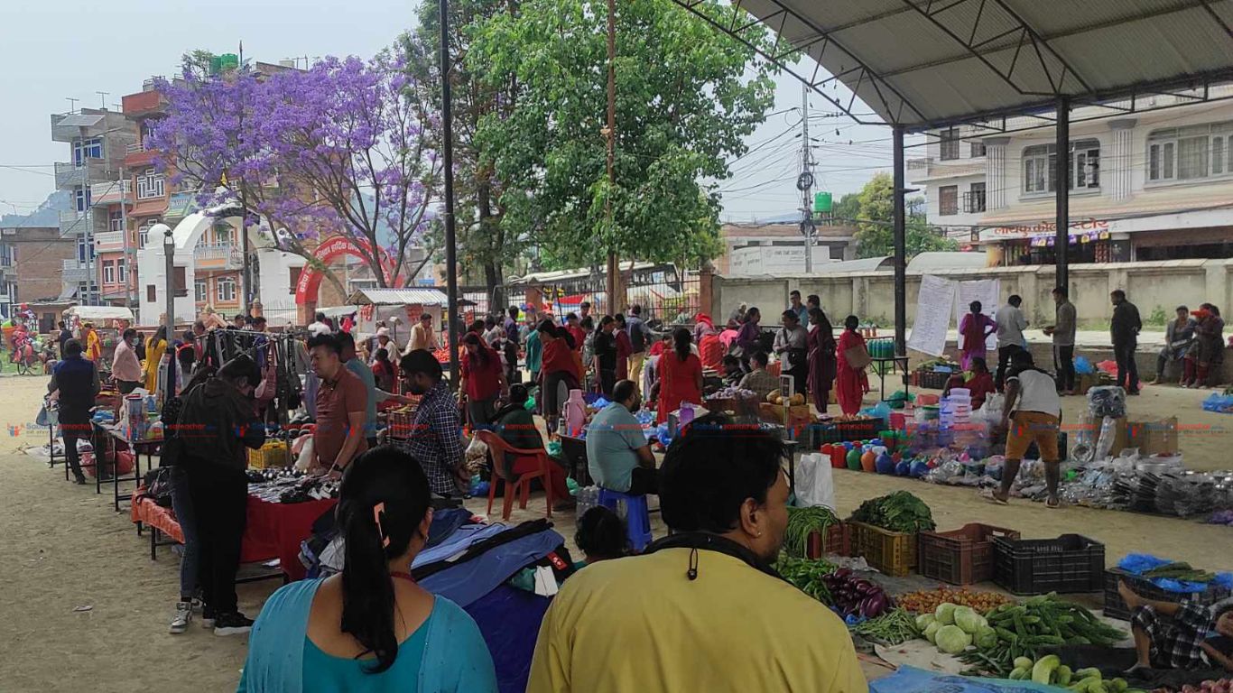 बनेपामा शुक्रबारे हाटबजार ८ औ हप्तामा , ३ हजार भन्दा धेरै सहभागिता