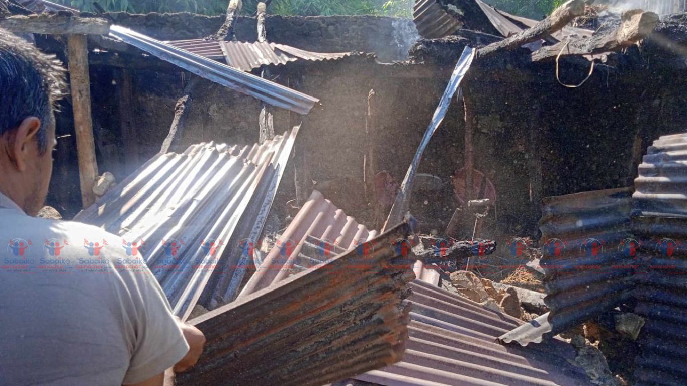 बेथानचोकमा आगोलागीबाट ३ पशु चौपाया र गाईगोठ जलेर नष्ट :- ९ लाख बराबरको क्षति