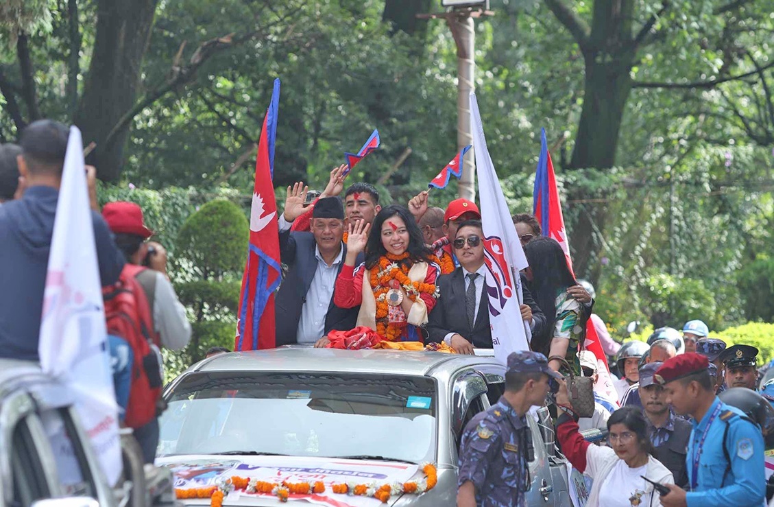 पारालिम्पिक पदक विजेता पलेशालाई भव्य स्वागत