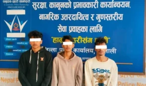२ जना युवकलाई बन्धक बनाएर कुटपिट गर्ने ३ जना पक्राउ