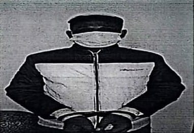 लाखौँ रुपैयाँ हिनामिना गर्ने हेड मास्टर पक्राउ