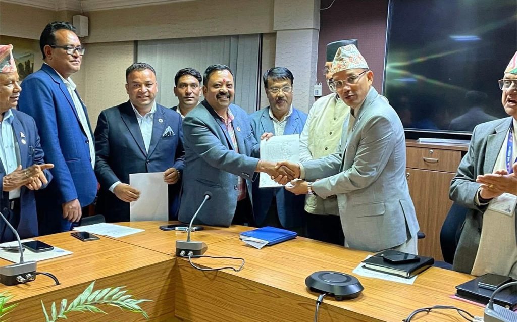 सुनचाँदी व्यवसायीको आन्दोलन स्थगित