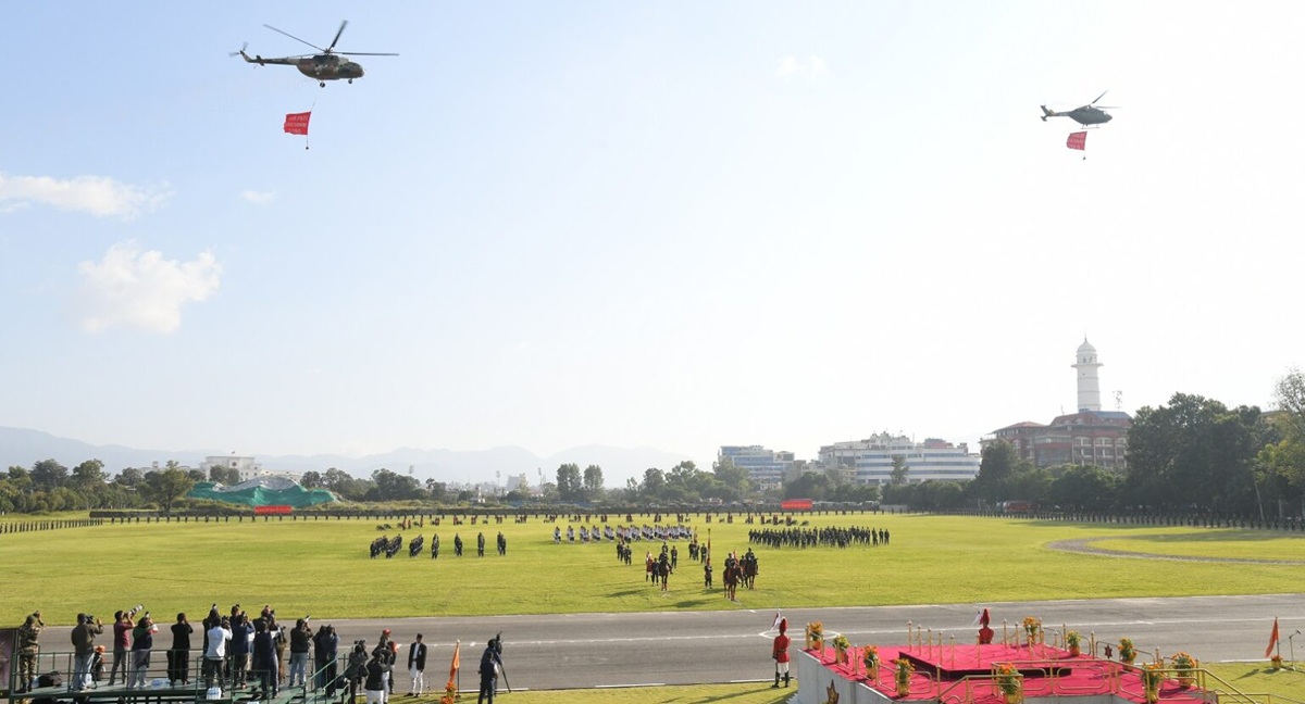 सेनाद्वारा टुँडिखेलमा फूलपाती बढाइँ गरिँदै